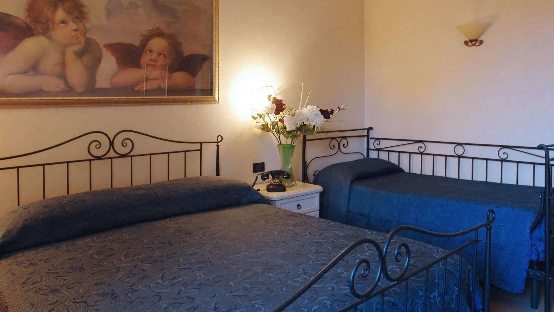 Hotel Elyse' Roma 3*,  İtalya